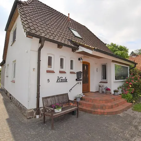 Vineta Ankerplatz Hohwacht